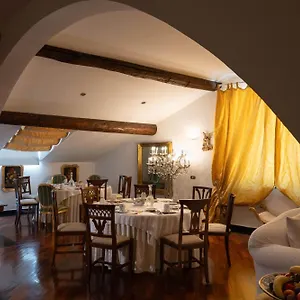 Gasthuis Morali Palace, Genua